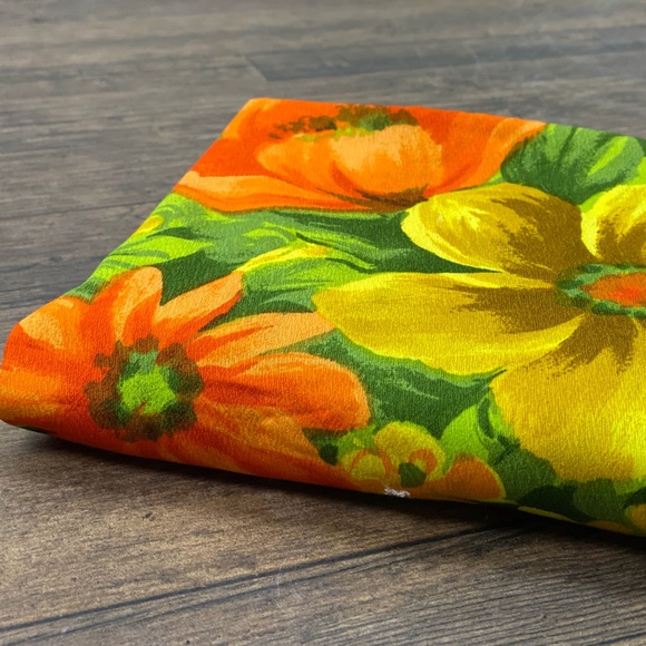 Vintage Floral Barkcloth Fabric Retro